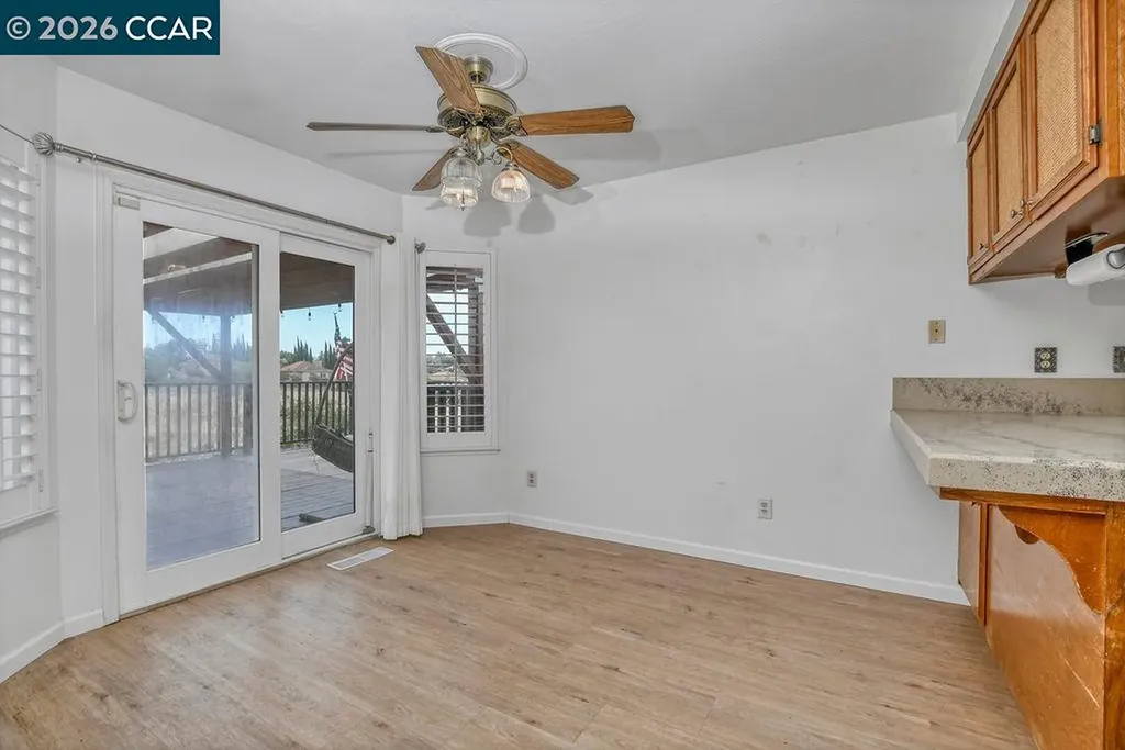 924 Burwood Antioch CA 94509