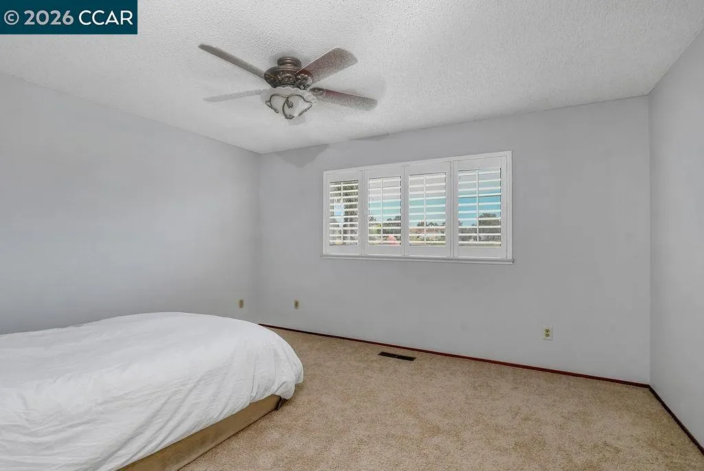 924 Burwood Antioch CA 94509