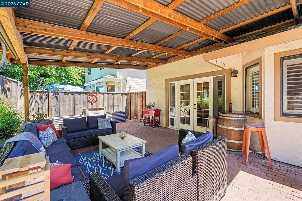 2259 Foxhill Drive Martinez CA 94553