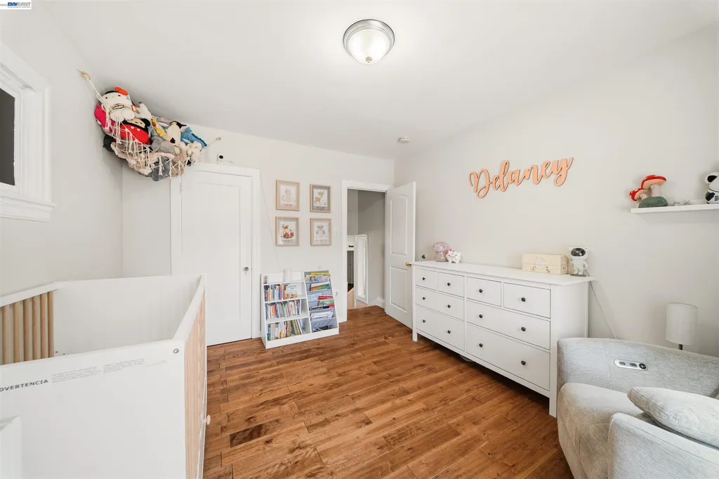 3229 Macarthur Boulevard Oakland CA 94602