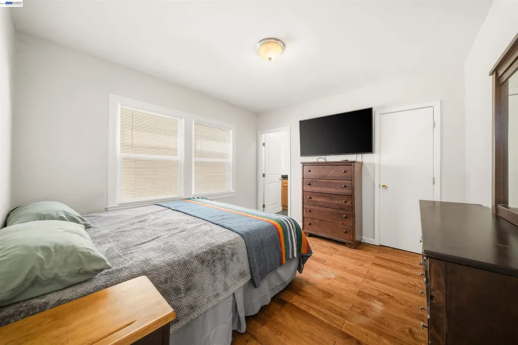 3229 Macarthur Boulevard Oakland CA 94602