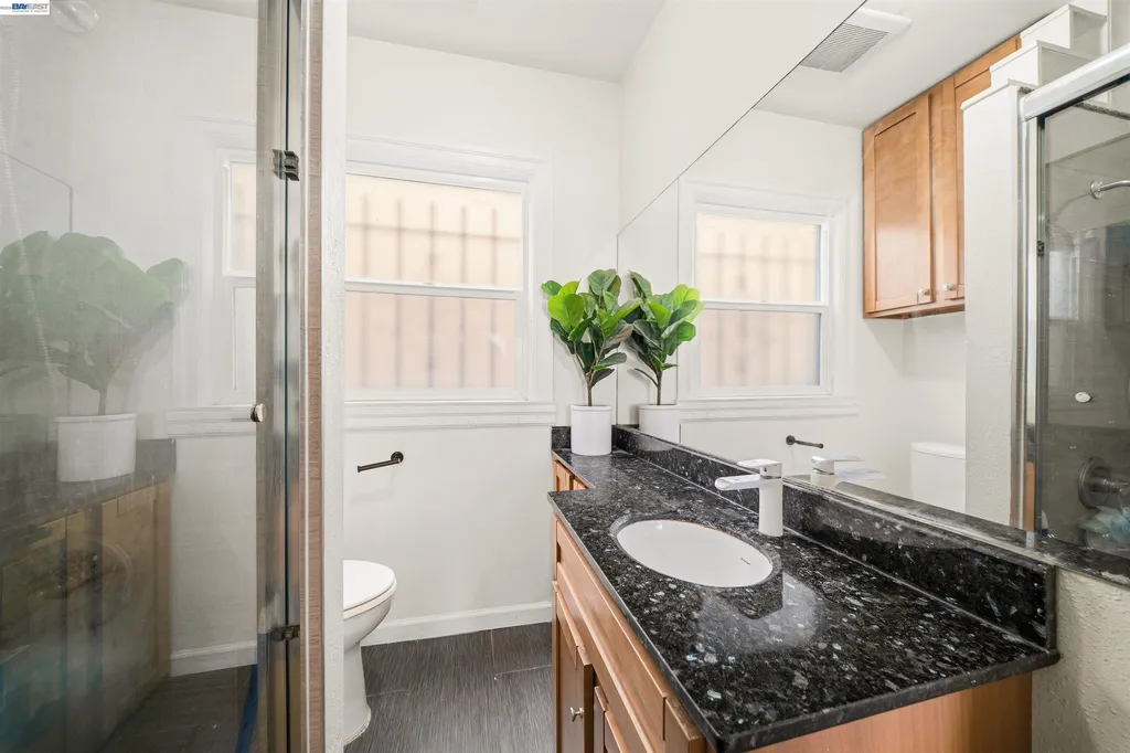 3229 Macarthur Boulevard Oakland CA 94602