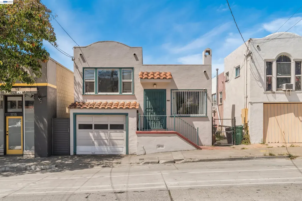 3229 Macarthur Boulevard Oakland CA 94602