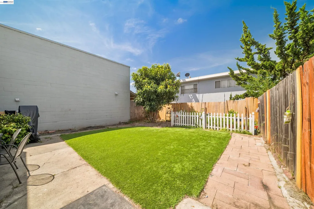 3229 Macarthur Boulevard Oakland CA 94602