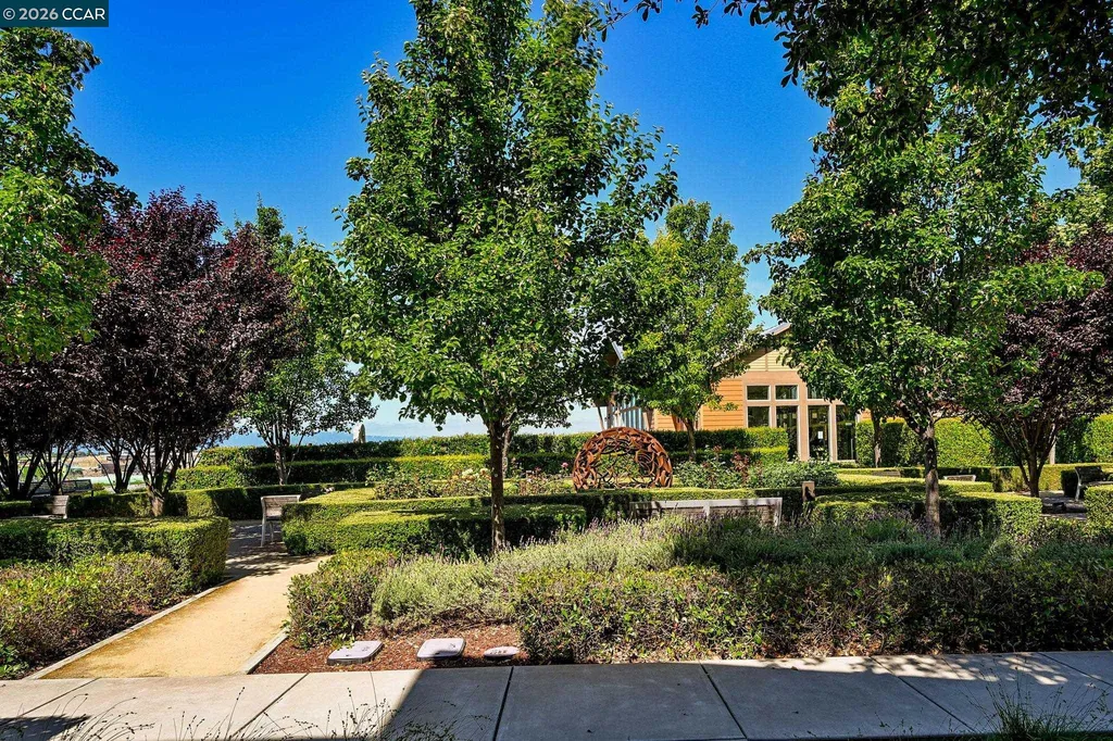 400 Persimmon Common Livermore CA 94551