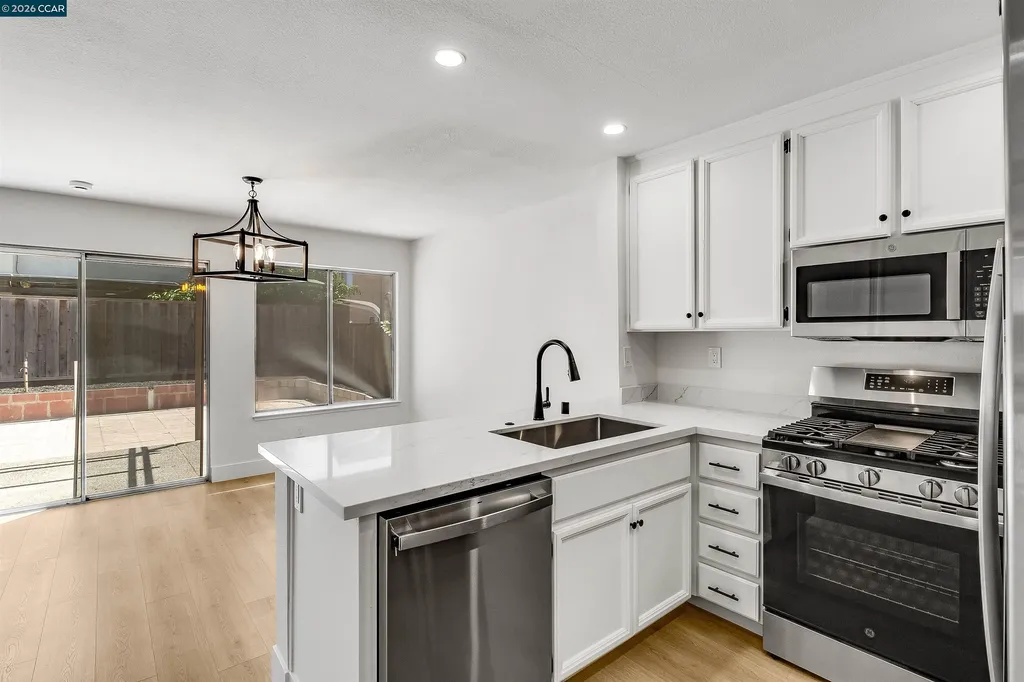 317 Brookview Drive Oakley CA 94561