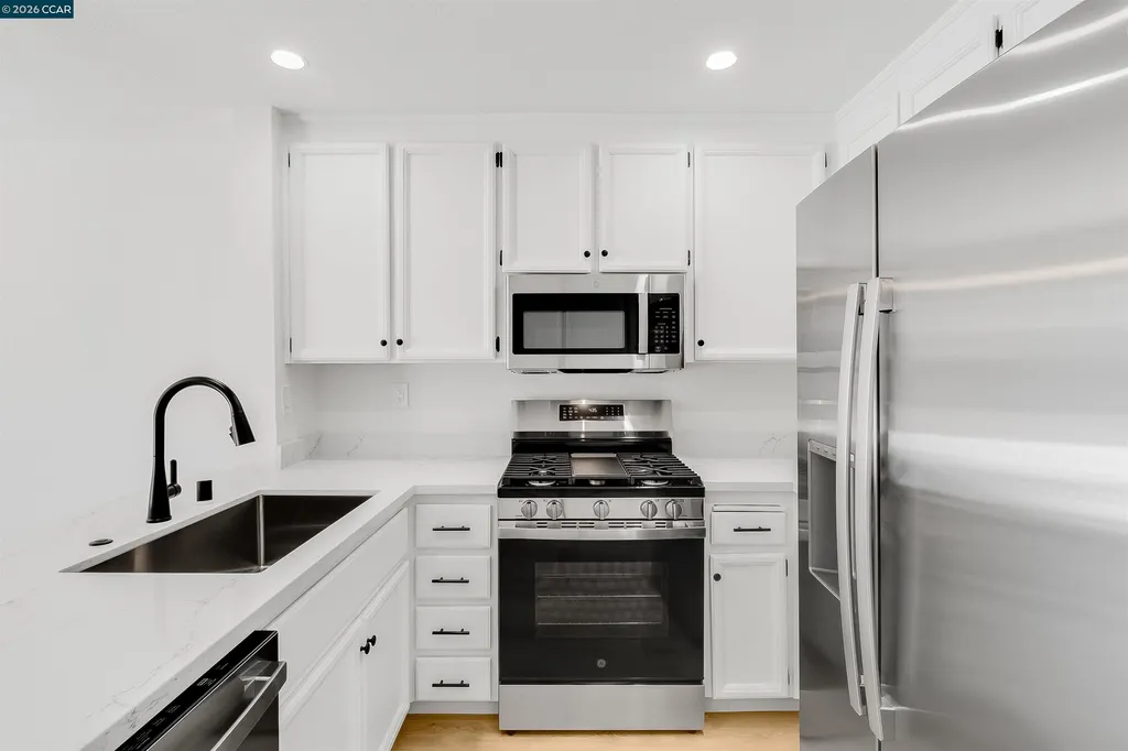 317 Brookview Drive Oakley CA 94561