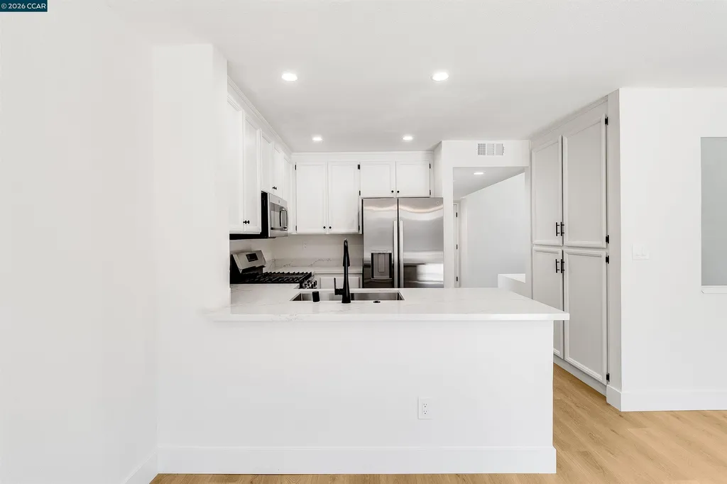 317 Brookview Drive Oakley CA 94561