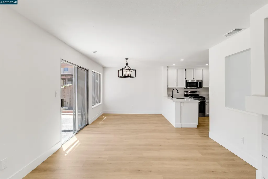 317 Brookview Drive Oakley CA 94561
