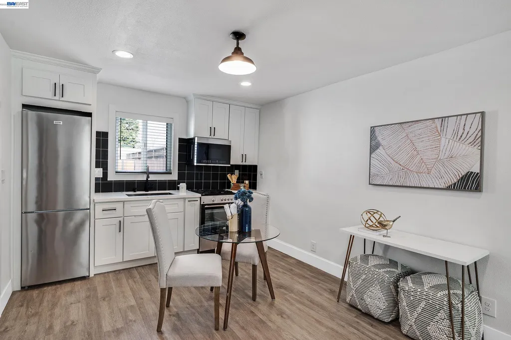 1861 Linden Street Livermore CA 94551