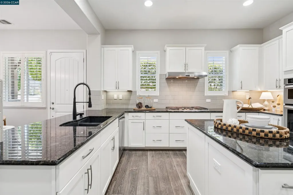 28 Wild Plum Way Orinda CA 94563