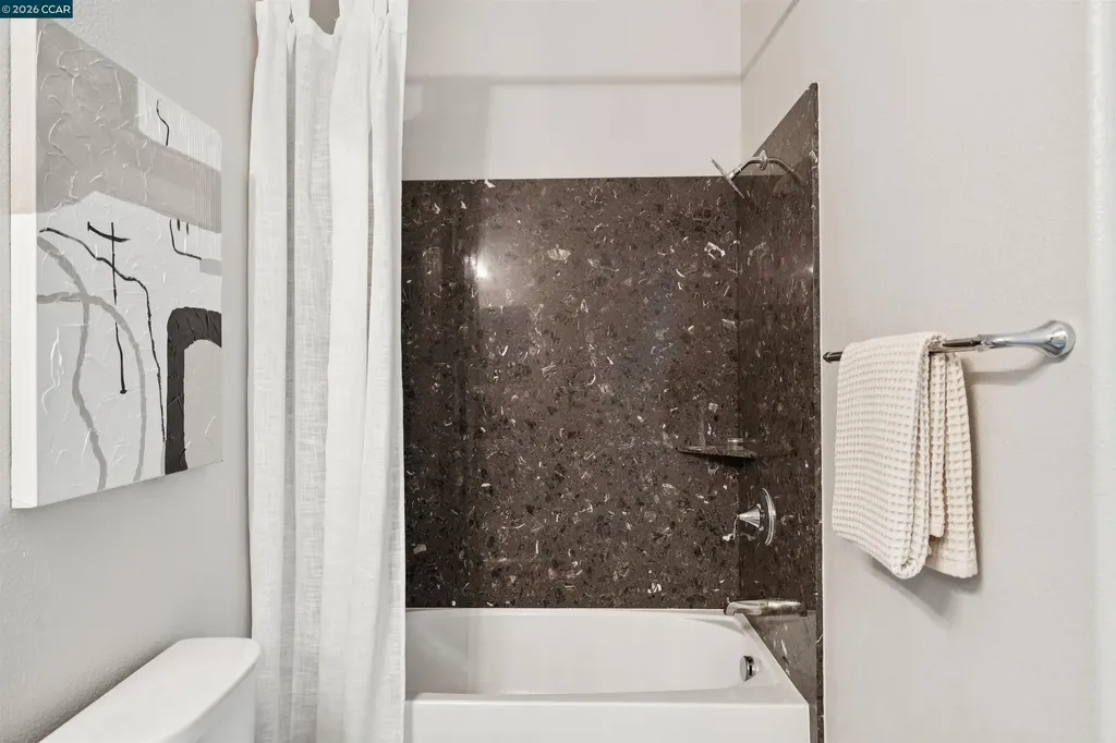 28 Wild Plum Way Orinda CA 94563
