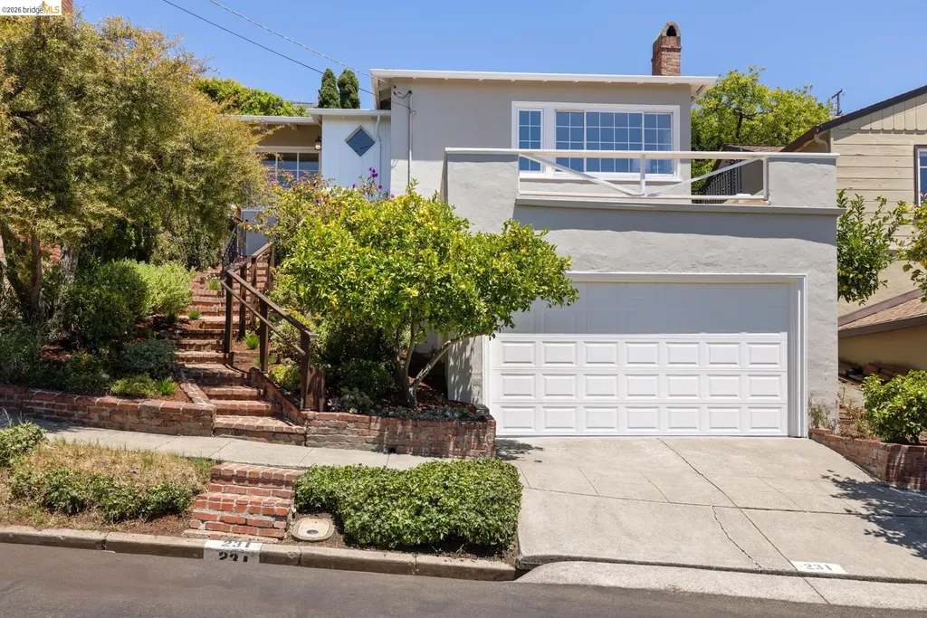Kensington CA, 231 Yale Avenue