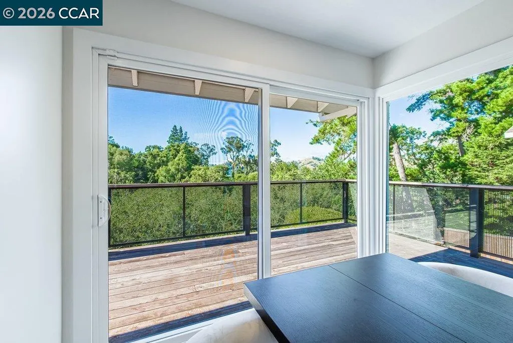 1009 Regio Court Lafayette CA 94549
