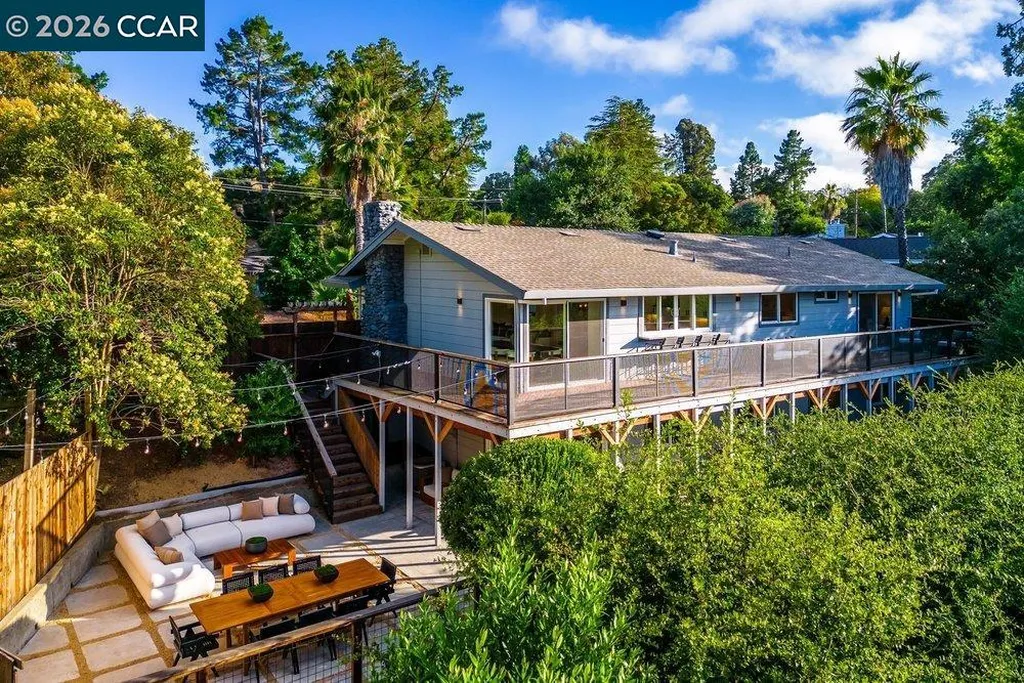 1009 Regio Court Lafayette CA 94549