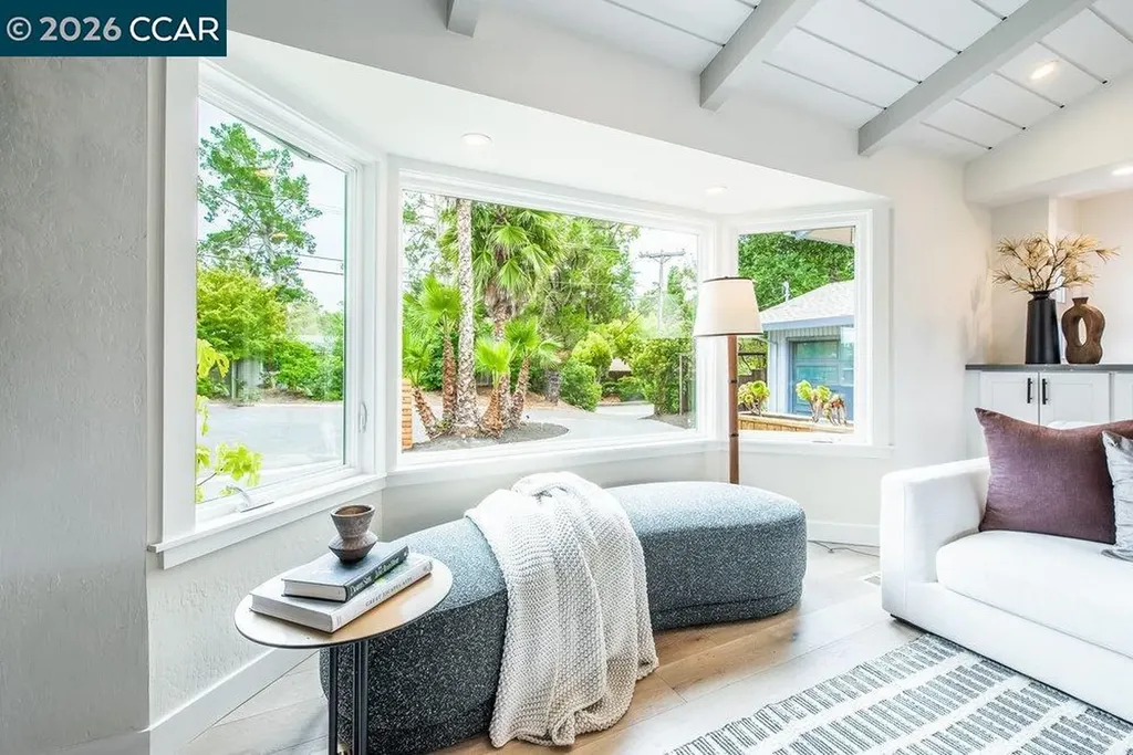 1009 Regio Court Lafayette CA 94549