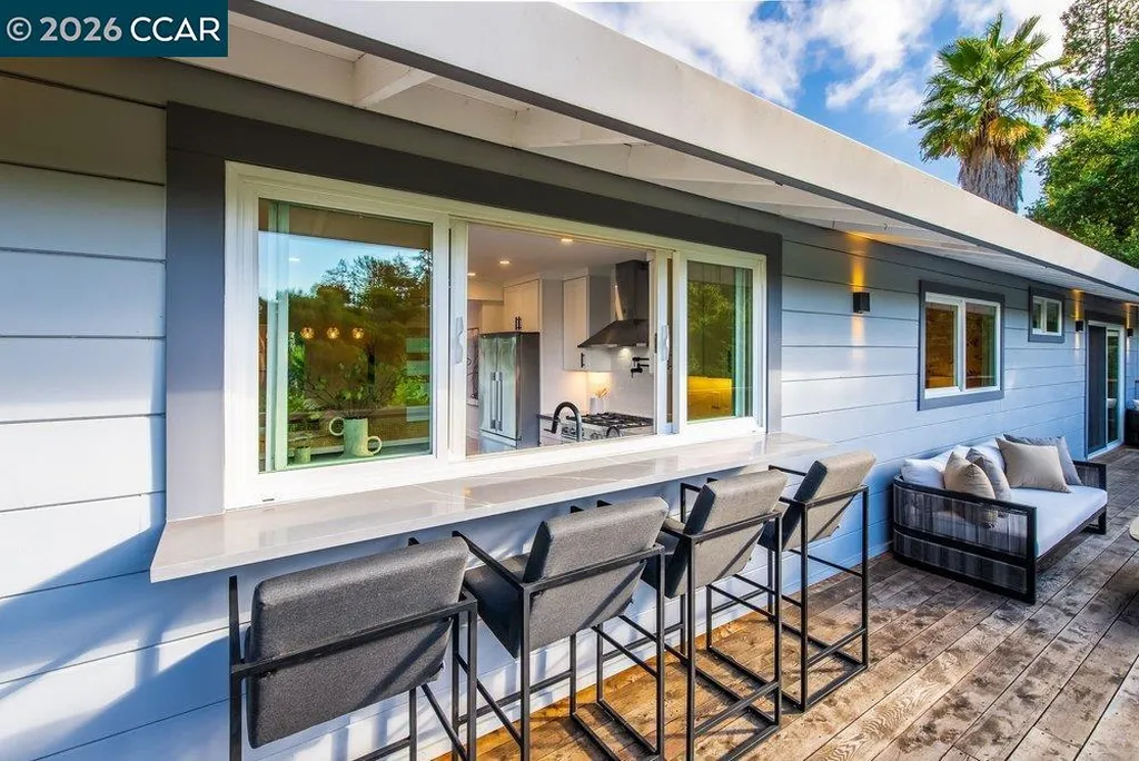 1009 Regio Court Lafayette CA 94549
