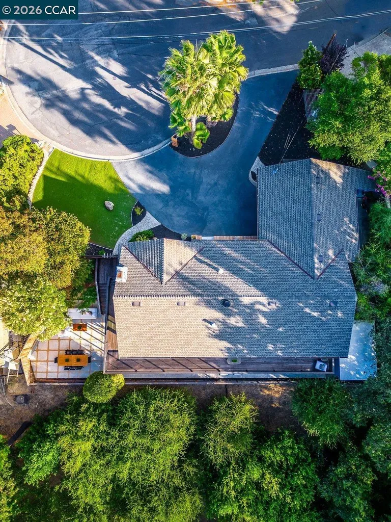1009 Regio Court Lafayette CA 94549