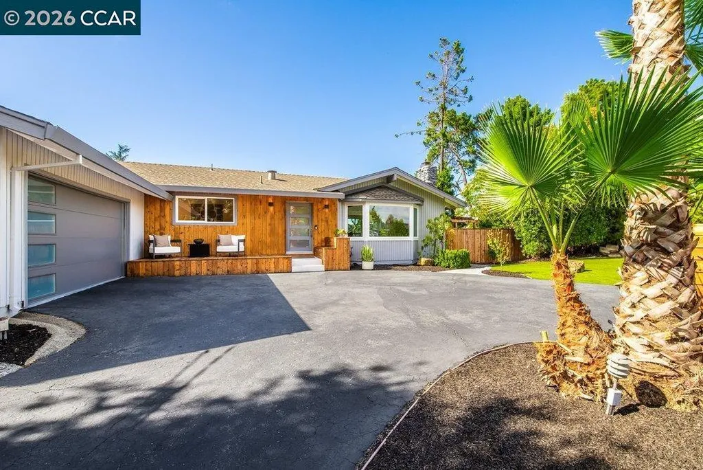 1009 Regio Court Lafayette CA 94549