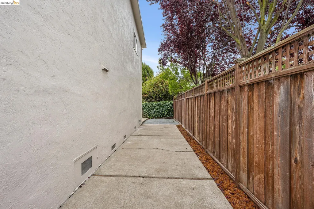 1223 Elm Street El Cerrito CA 94530