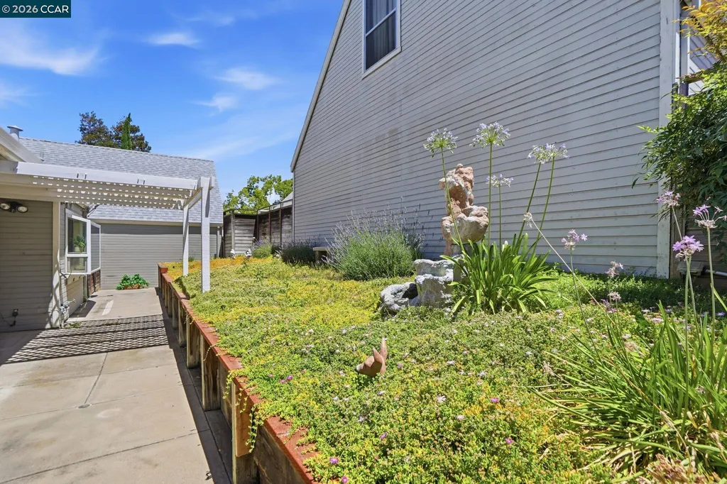 1646 Somerset Place Antioch CA 94509