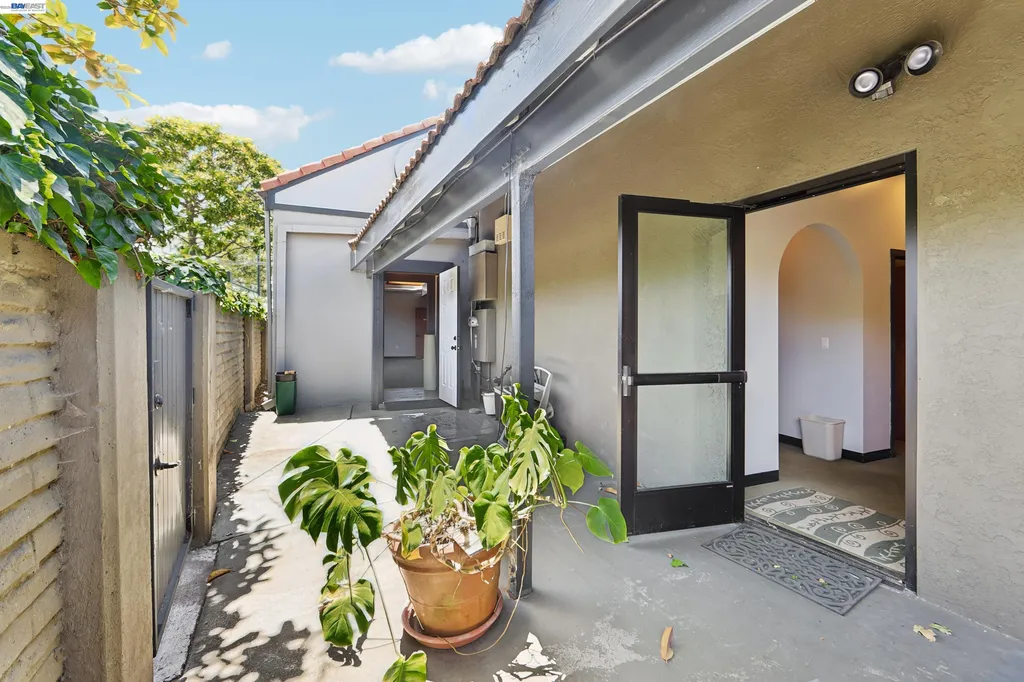 745 Buena Vista Avenue Alameda CA 94501