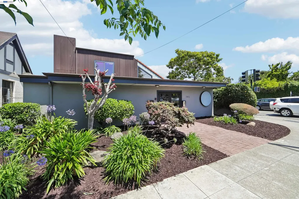 745 Buena Vista Avenue Alameda CA 94501