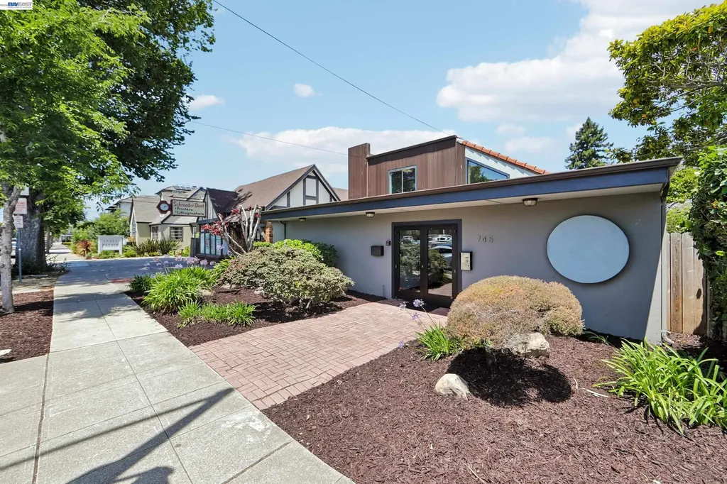 745 Buena Vista Avenue Alameda CA 94501
