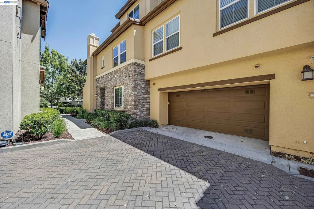 644 Heligan Lane Livermore CA 94551