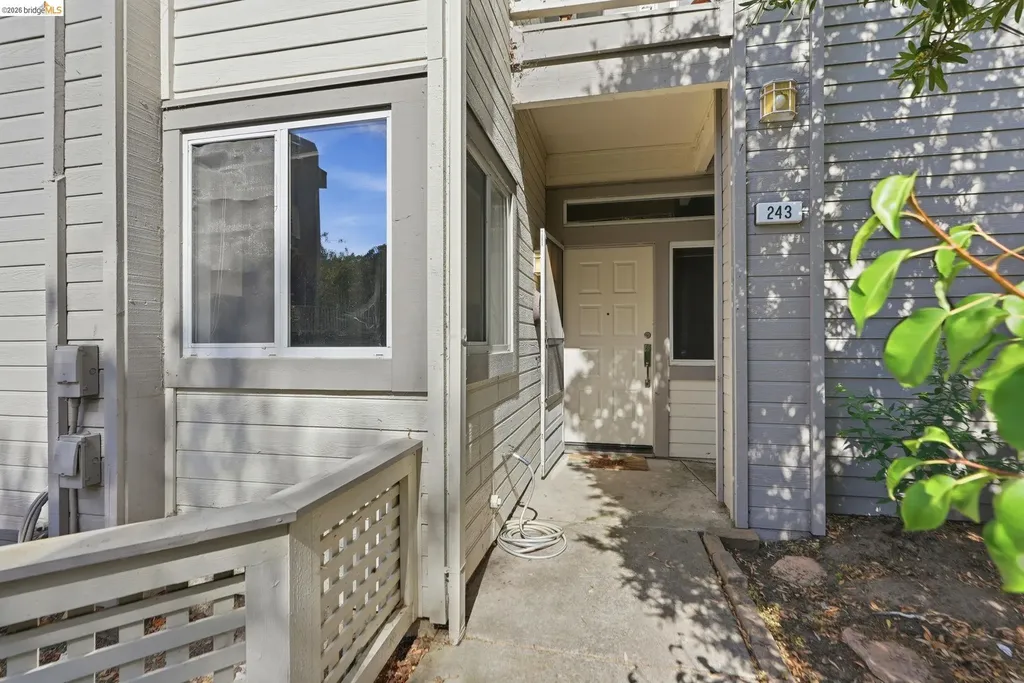 243 Florence Court Hercules CA 94547