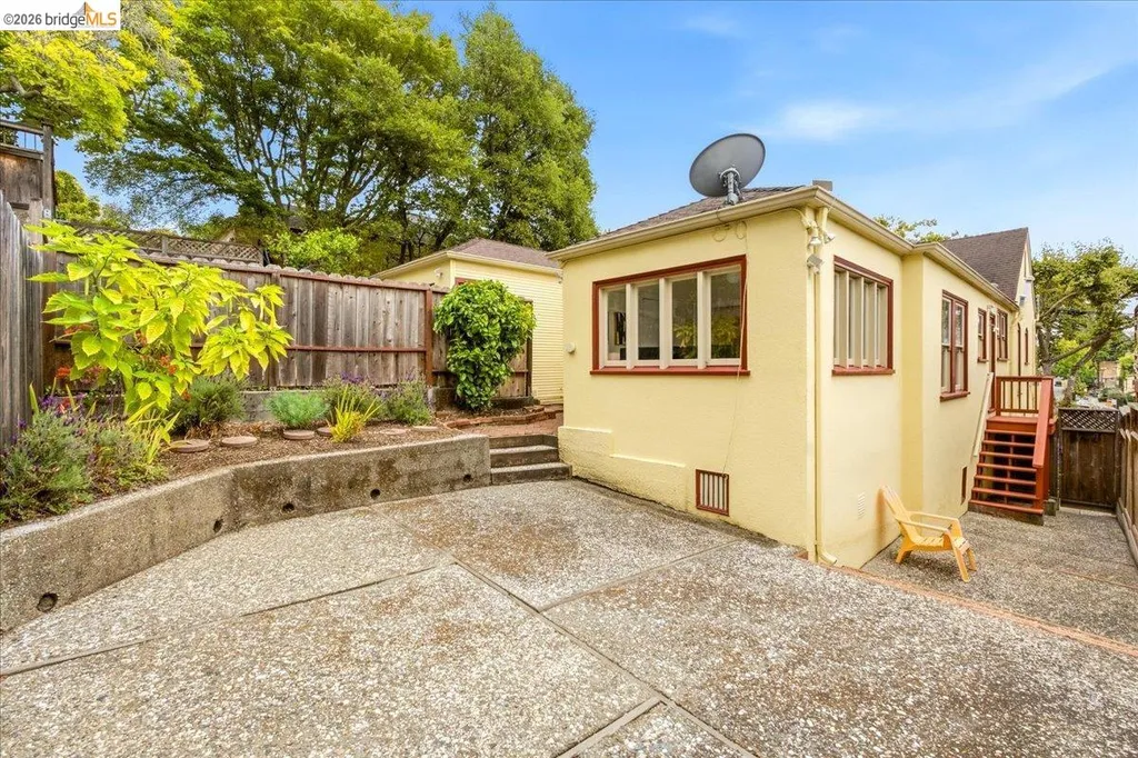 2403 Cedar Street Berkeley CA 94708