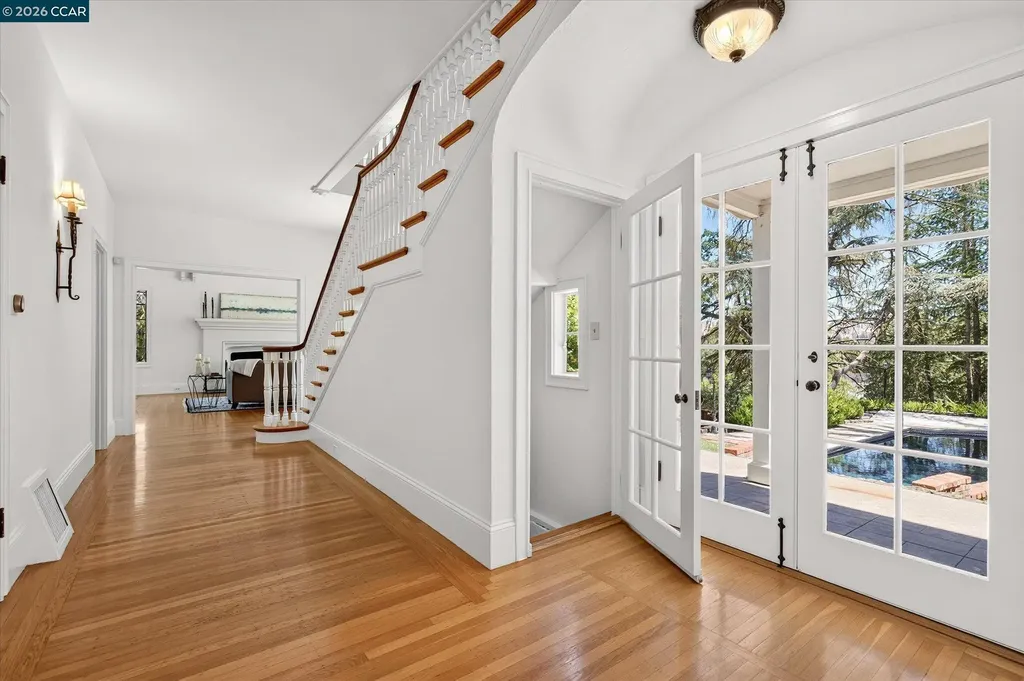 61 Crest Avenue Alamo CA 94507