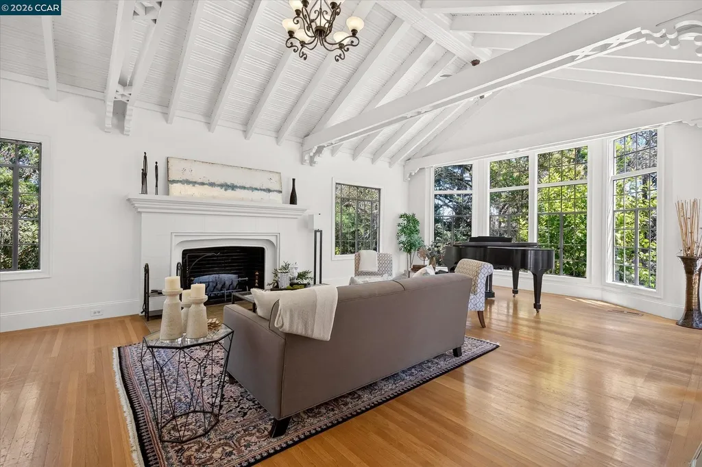 61 Crest Avenue Alamo CA 94507