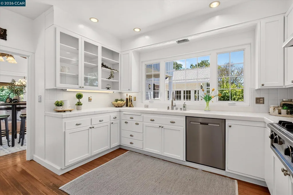 61 Crest Avenue Alamo CA 94507