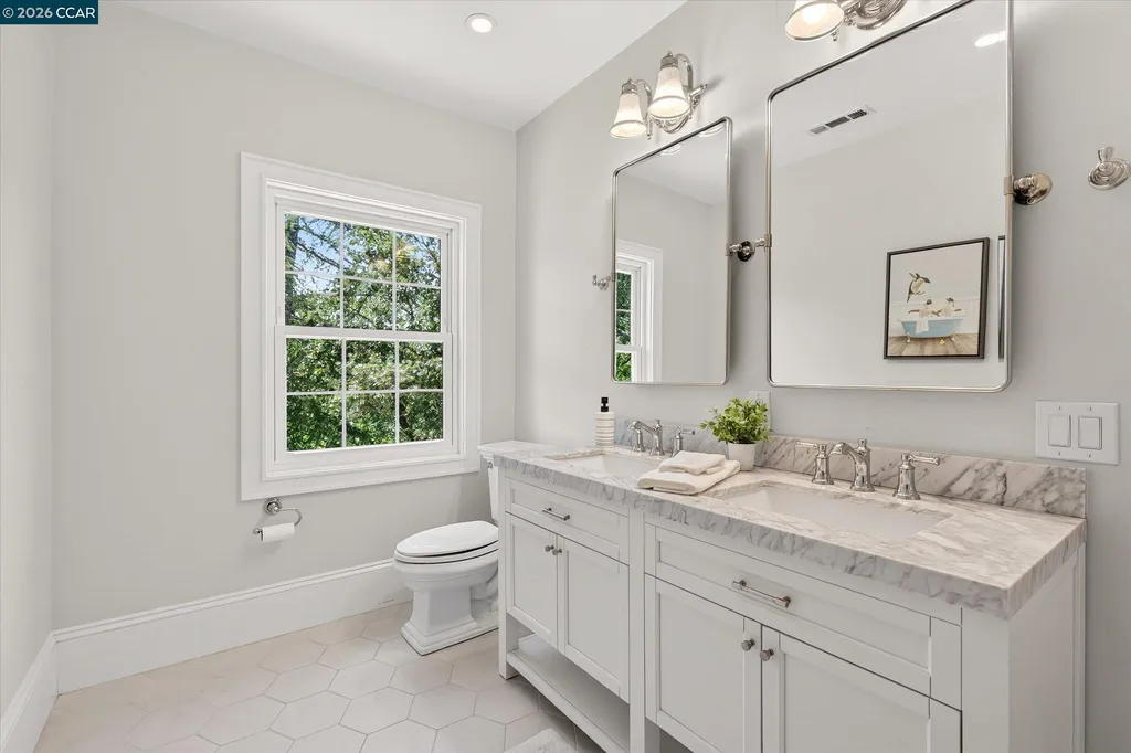 61 Crest Avenue Alamo CA 94507
