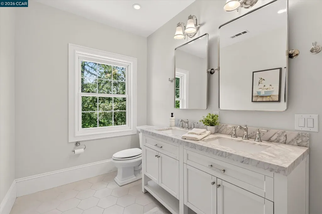 61 Crest Avenue Alamo CA 94507