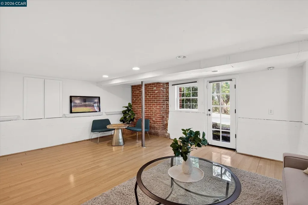 61 Crest Avenue Alamo CA 94507