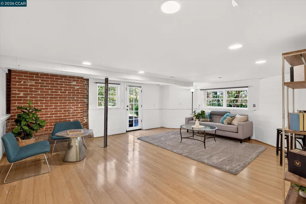 61 Crest Avenue Alamo CA 94507