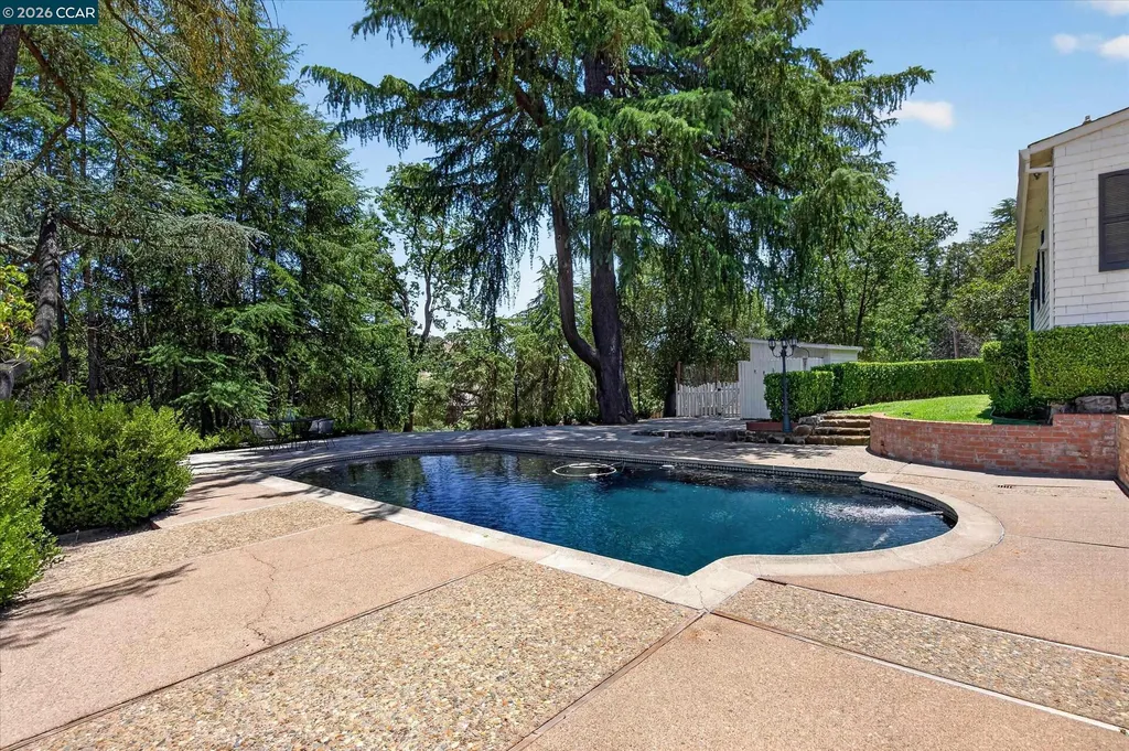 61 Crest Avenue Alamo CA 94507