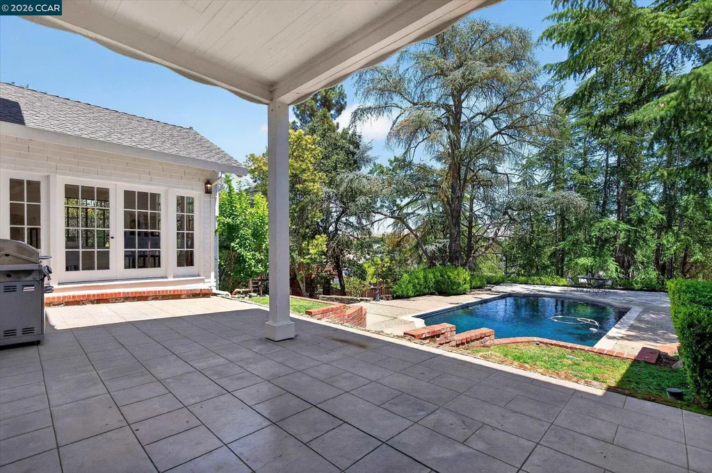 61 Crest Avenue Alamo CA 94507