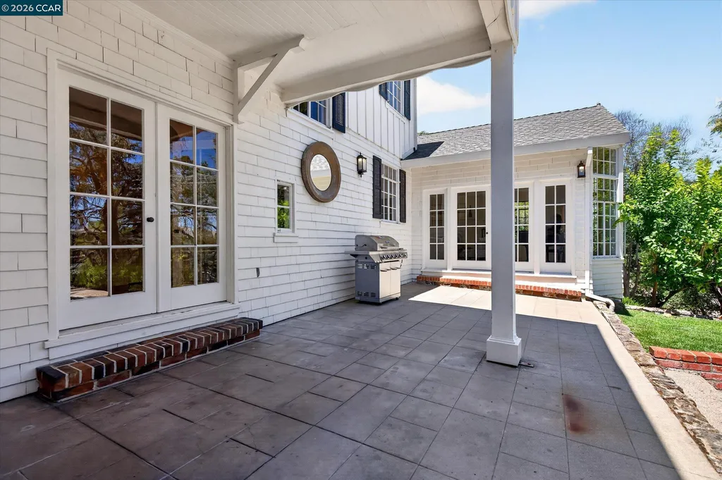 61 Crest Avenue Alamo CA 94507