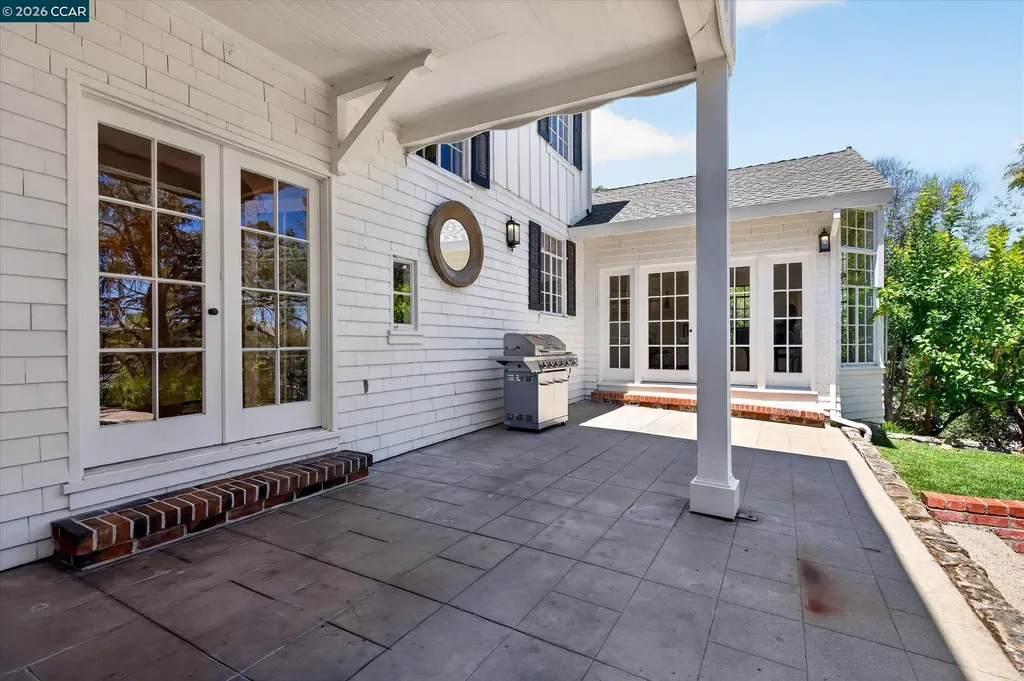 61 Crest Avenue Alamo CA 94507
