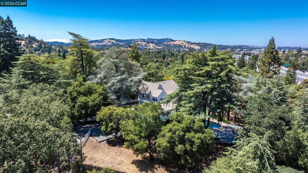 61 Crest Avenue Alamo CA 94507