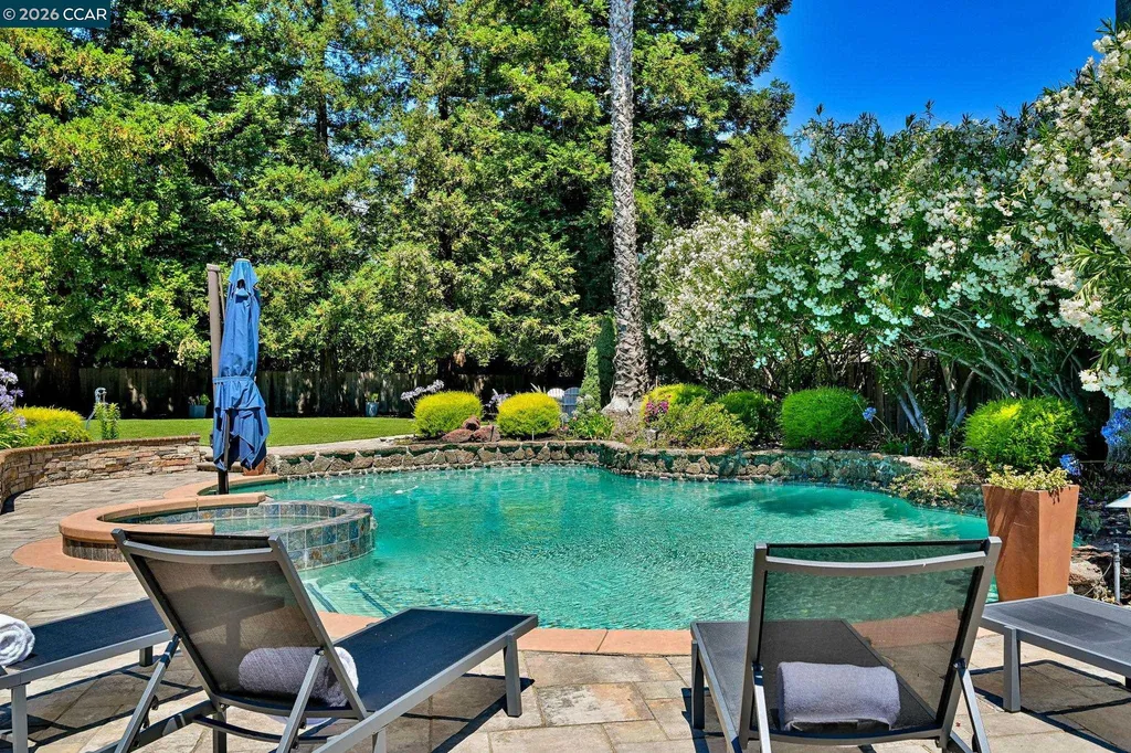 1450 Corvey Court Walnut Creek CA 94598