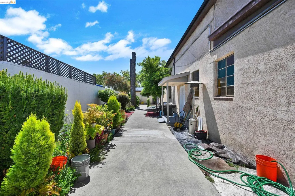 1190 Davis Street San Leandro CA 94577