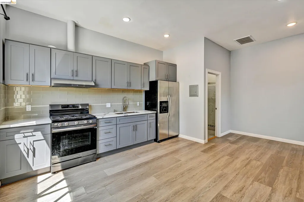 1190 Davis Street San Leandro CA 94577