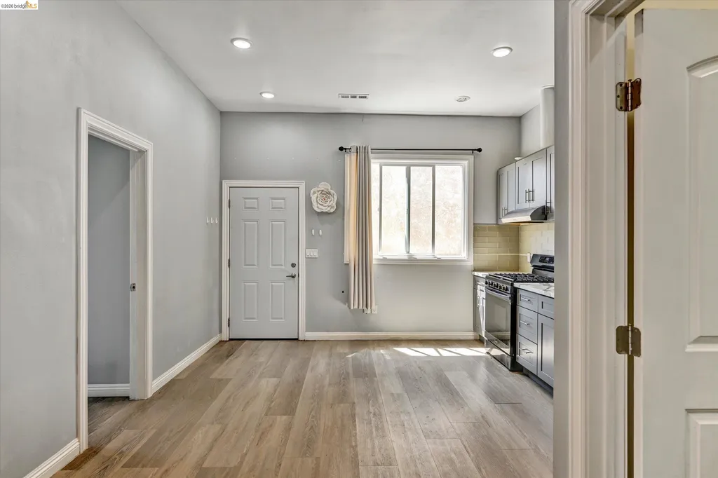 1190 Davis Street San Leandro CA 94577