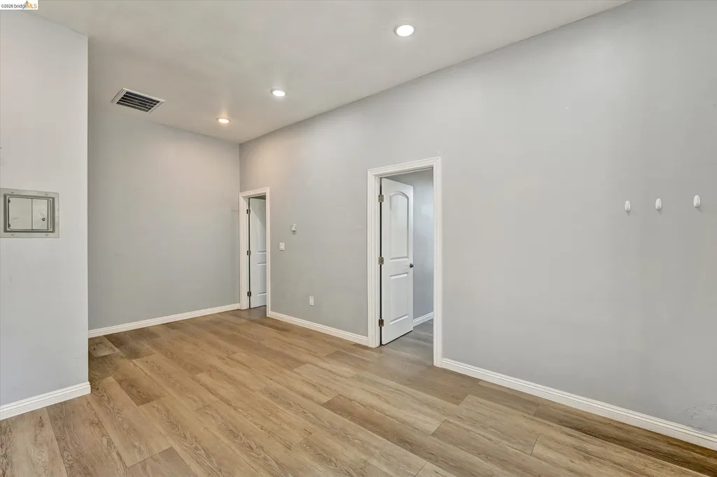 1190 Davis Street San Leandro CA 94577