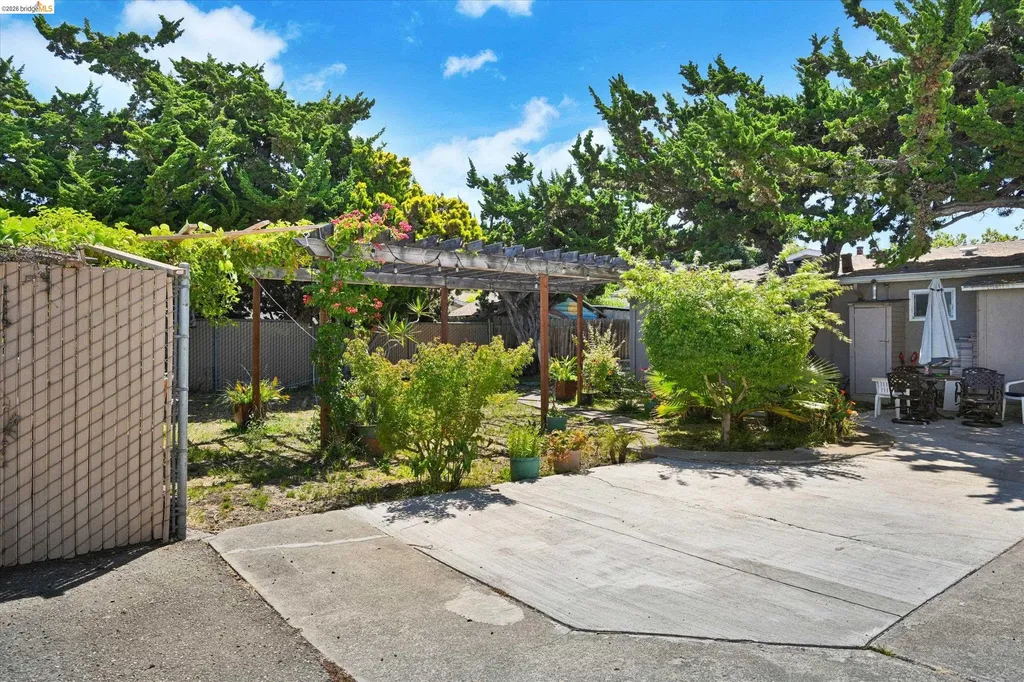 1190 Davis Street San Leandro CA 94577