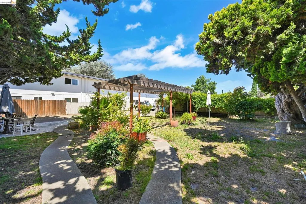 1190 Davis Street San Leandro CA 94577